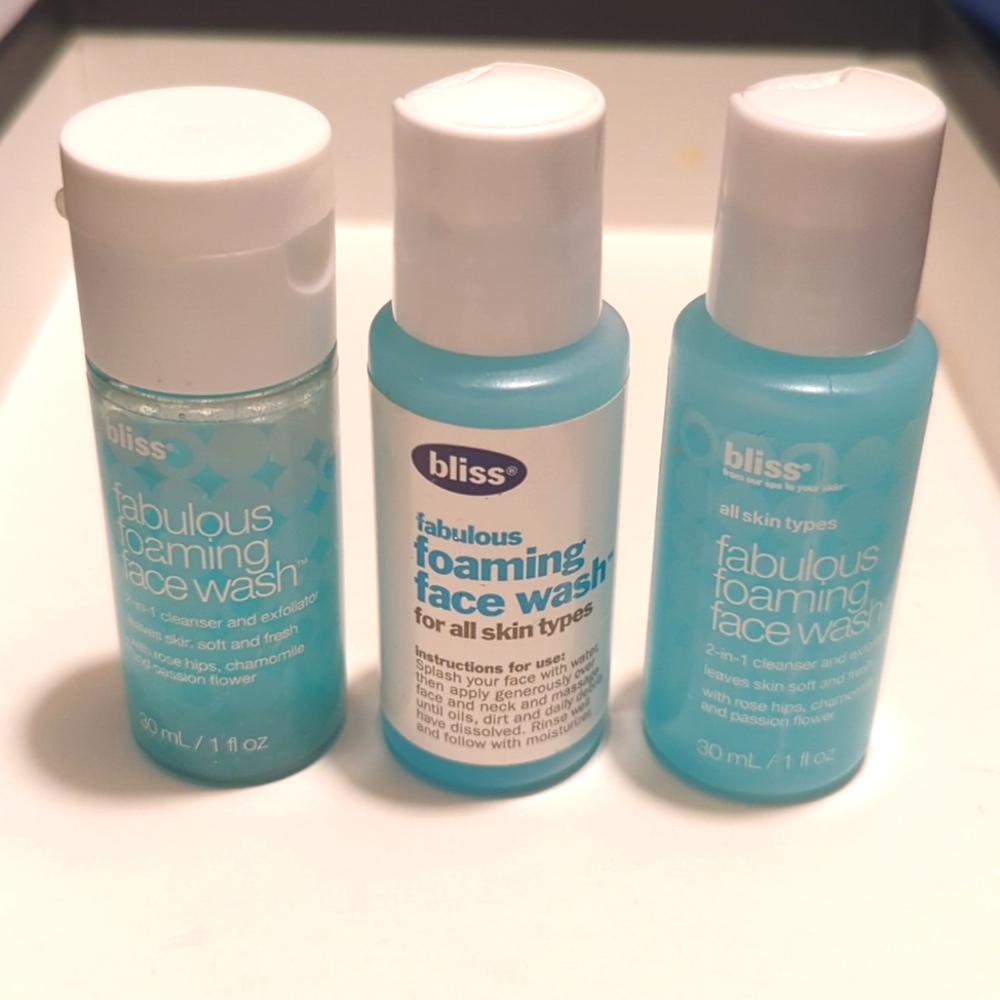 NWT bliss Fabulous Foaming Face Wash Trio